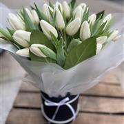 White Tulip Hatbox Flowers