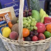 Fruit and chocolates Gift Basket