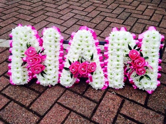 Nan Lettering NAN Lettering - Funeral Flowers Rotherhithe